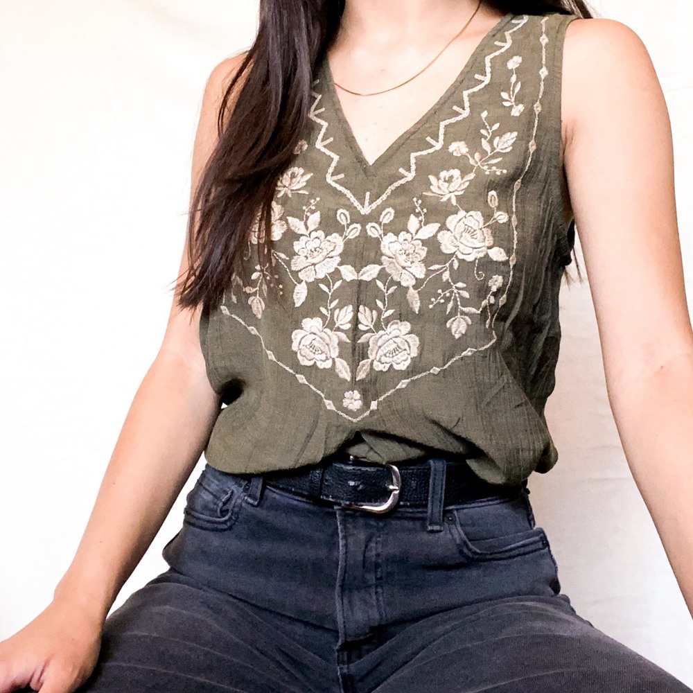 V neck tank top blouse